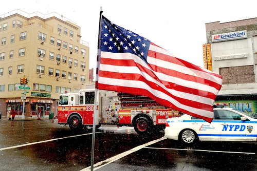 US FLAG - NY POLICE - FIRE DEPT Claude Guillaumin